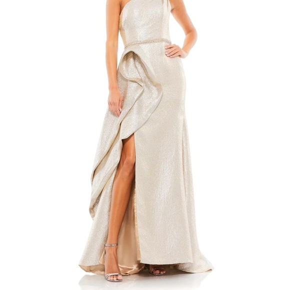 (14) ❤️ BNWT MAC DUGGAL ONE SHOULDER METALLIC RUFFLED EVENING GOWN - Picture 5 of 11